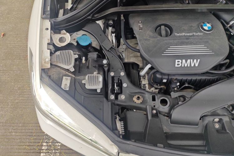 Used BMW X1 2016 sDrive18Li Premium Edition Engine Bay Right