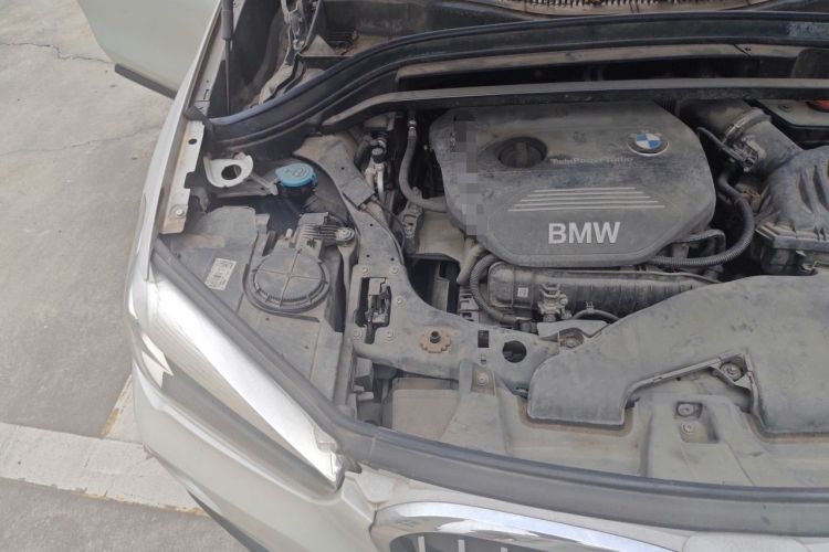 Used BMW X1 2016 sDrive18Li Fashion Model Engine Bay Right