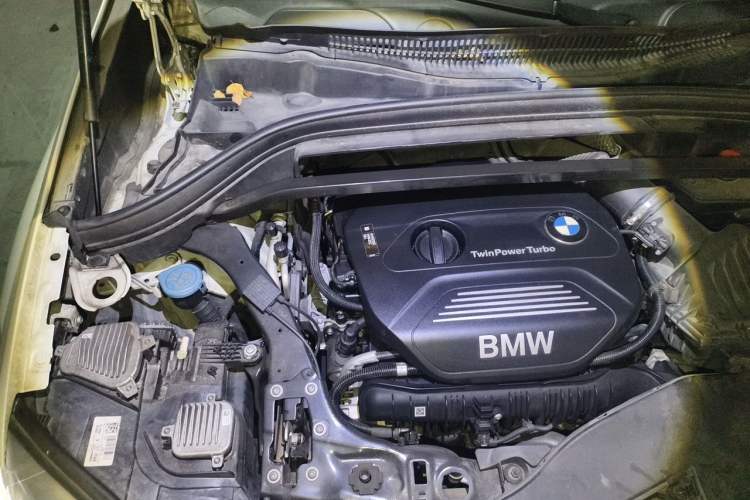 Used BMW X1 2016 sDrive20Li Luxury Model Engine Bay Right