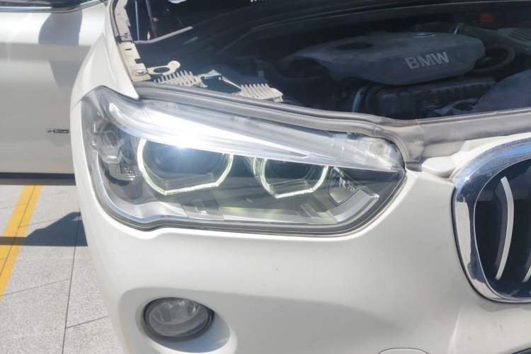Used BMW X1 2016 sDrive18Li Premium Edition Engine Bay Right