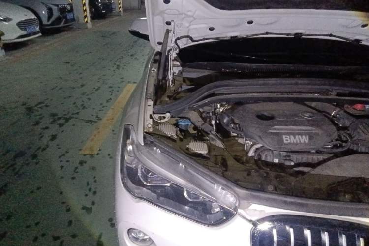 Used BMW X1 2016 sDrive18Li Premium Edition Engine Bay Right