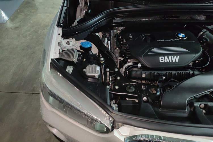 Used BMW X1 2016 sDrive20Li Luxury Model Engine Bay Right