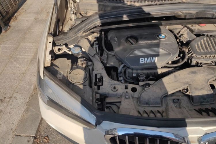 Used BMW X1 2016 sDrive18Li Fashion Model Engine Bay Right