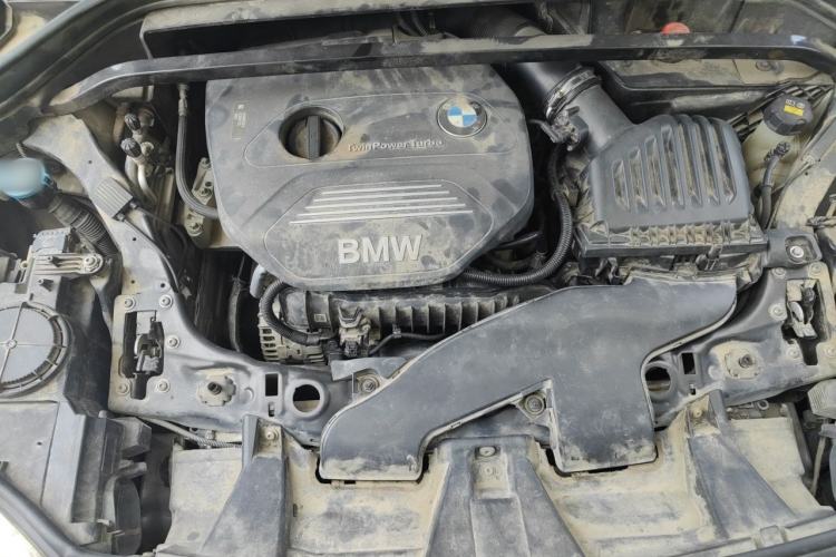 Used BMW X1 2016 sDrive18Li Fashion Model Engine Bay