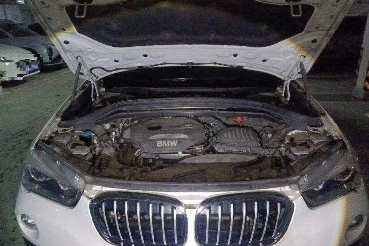 Used BMW X1 2016 sDrive18Li Premium Edition Engine Bay
