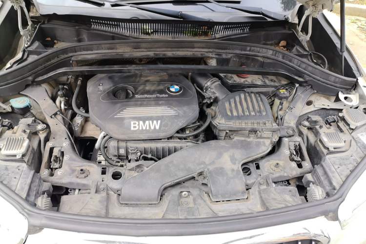Used BMW X1 2016 sDrive18Li Premium Edition Engine Bay