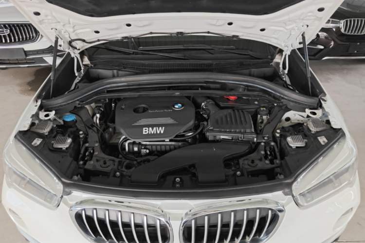 Used BMW X1 2016 sDrive18Li Luxury Model Engine Bay