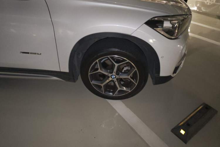 Used BMW X1 2016 xDrive20Li Luxury Model Exterior 1