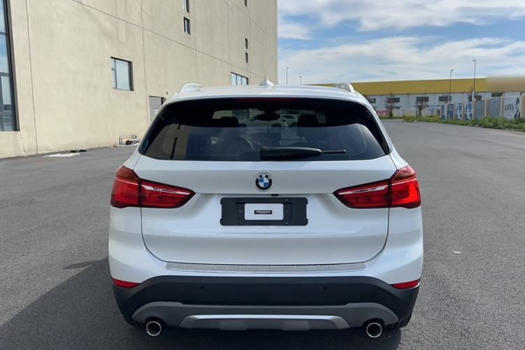 Used BMW X1 2016 sDrive20Li Luxury Model Exterior 2