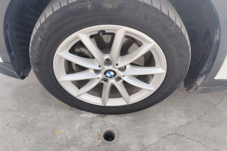 Used BMW X1 2016 sDrive18Li Fashion Model Exterior 2