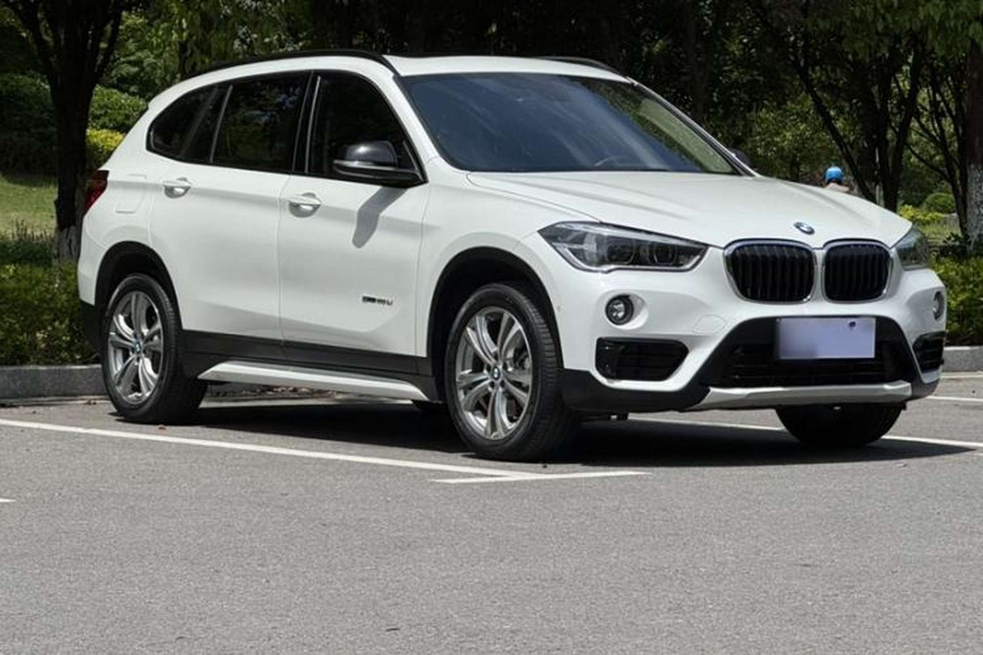 Used BMW X1 2016 sDrive20Li Luxury Model Exterior 2