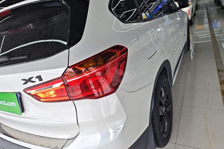 Used BMW X1 2016 sDrive20Li Luxury Model Exterior 3