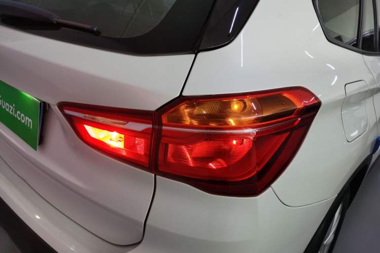 Used BMW X1 2016 sDrive18Li Fashion Model Exterior 3