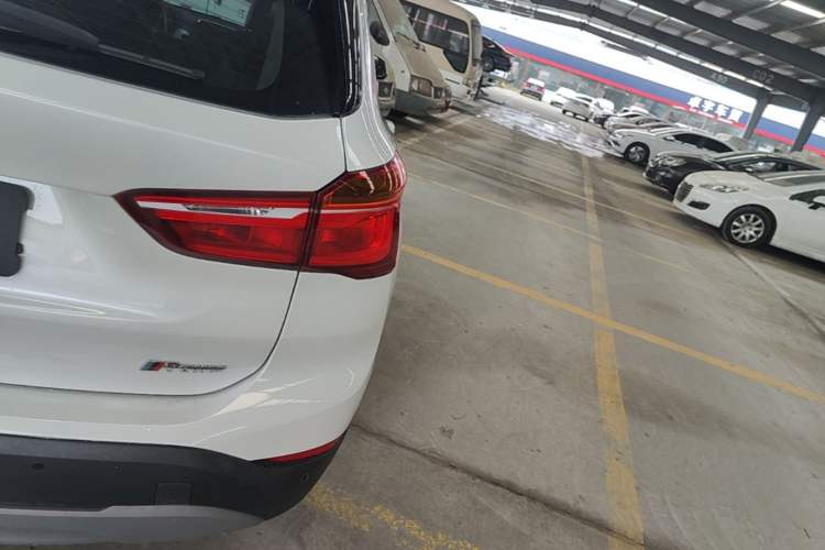 Used BMW X1 2016 sDrive18Li Fashion Model Exterior 3