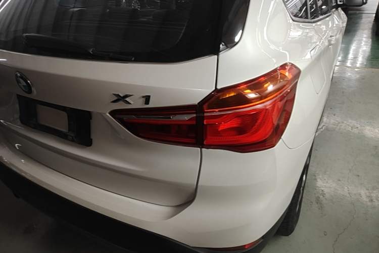 Used BMW X1 2016 sDrive18Li Premium Edition Exterior 3