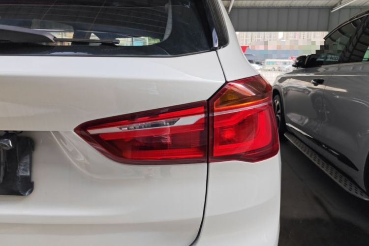 Used BMW X1 2016 sDrive18Li Luxury Model Exterior 3