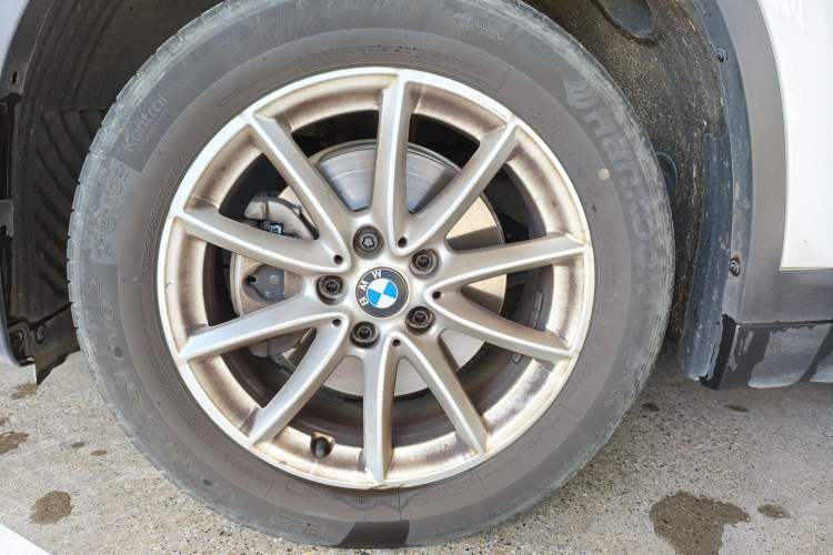 Used BMW X1 2016 sDrive18Li Fashion Model Exterior 3