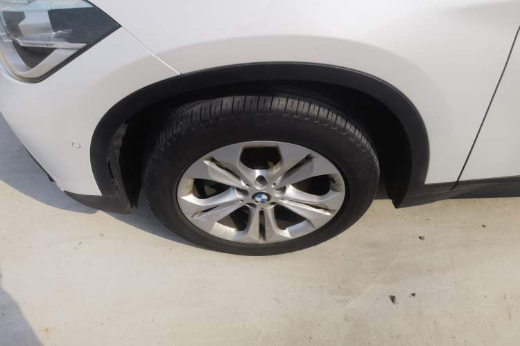 Used BMW X1 2016 sDrive18Li Premium Edition Exterior 4