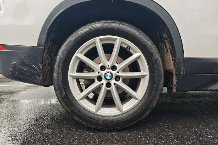 Used BMW X1 2016 sDrive18Li Fashion Model Exterior 4