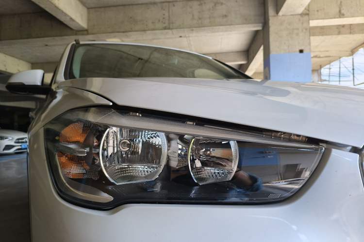 Used BMW X1 2016 sDrive18Li Fashion Model Exterior 4