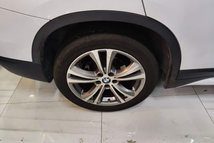 Used BMW X1 2016 sDrive18Li Luxury Model Exterior 5