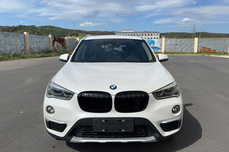Used BMW X1 2016 sDrive20Li Luxury Model Exterior 5