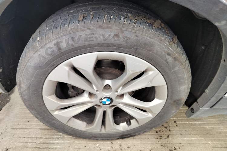 Used BMW X1 2016 sDrive18Li Premium Edition Exterior 5
