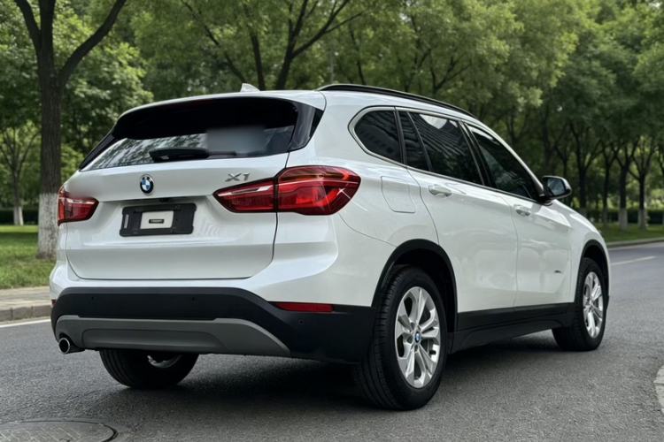 Used BMW X1 2016 sDrive18Li Premium Edition Exterior 5