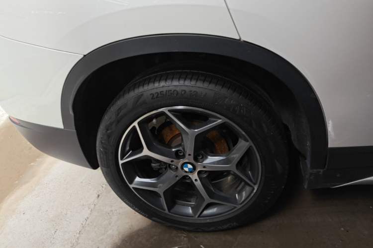 Used BMW X1 2016 sDrive18Li Luxury Model Exterior 5