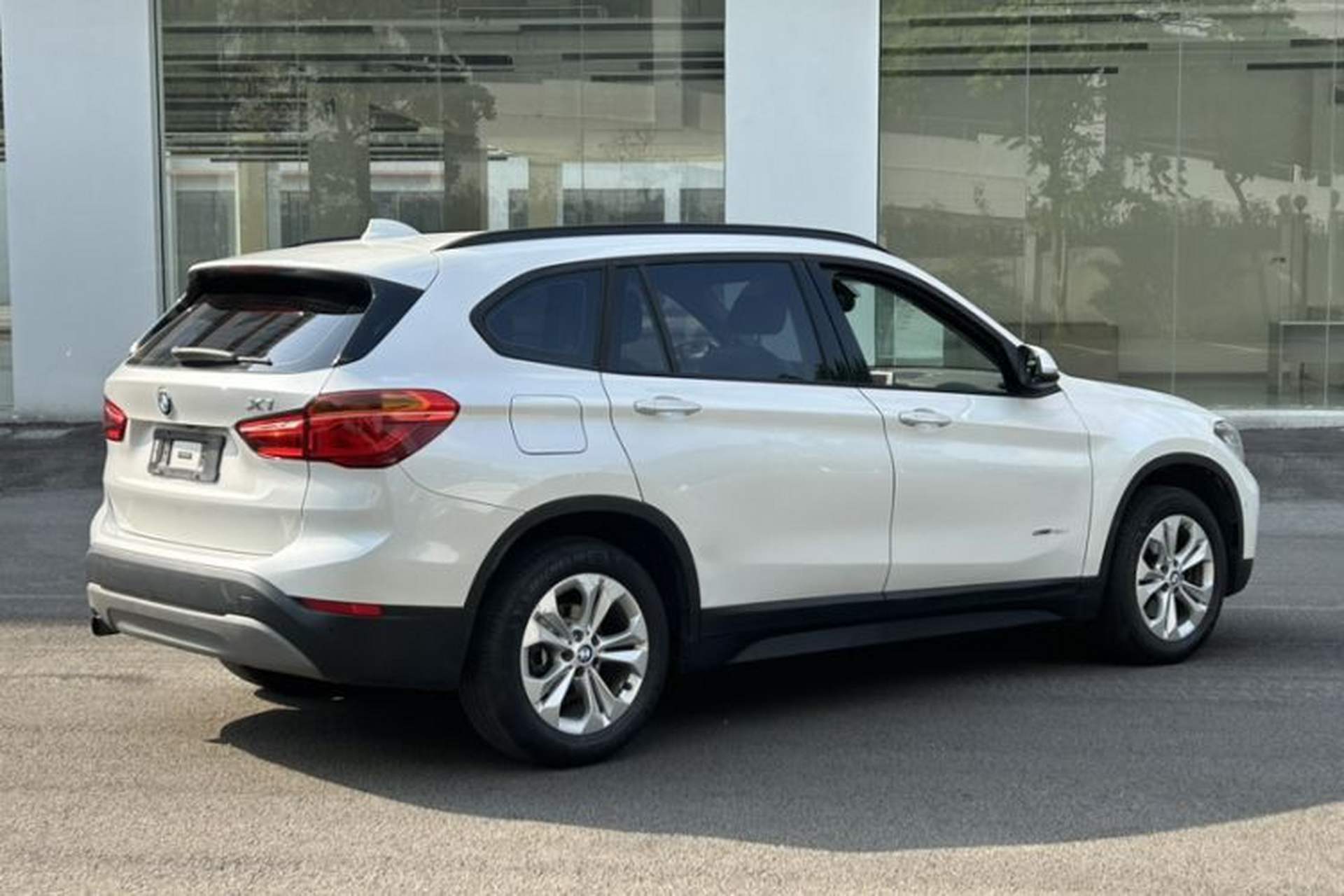 Used BMW X1 2016 sDrive18Li Premium Edition Exterior 6