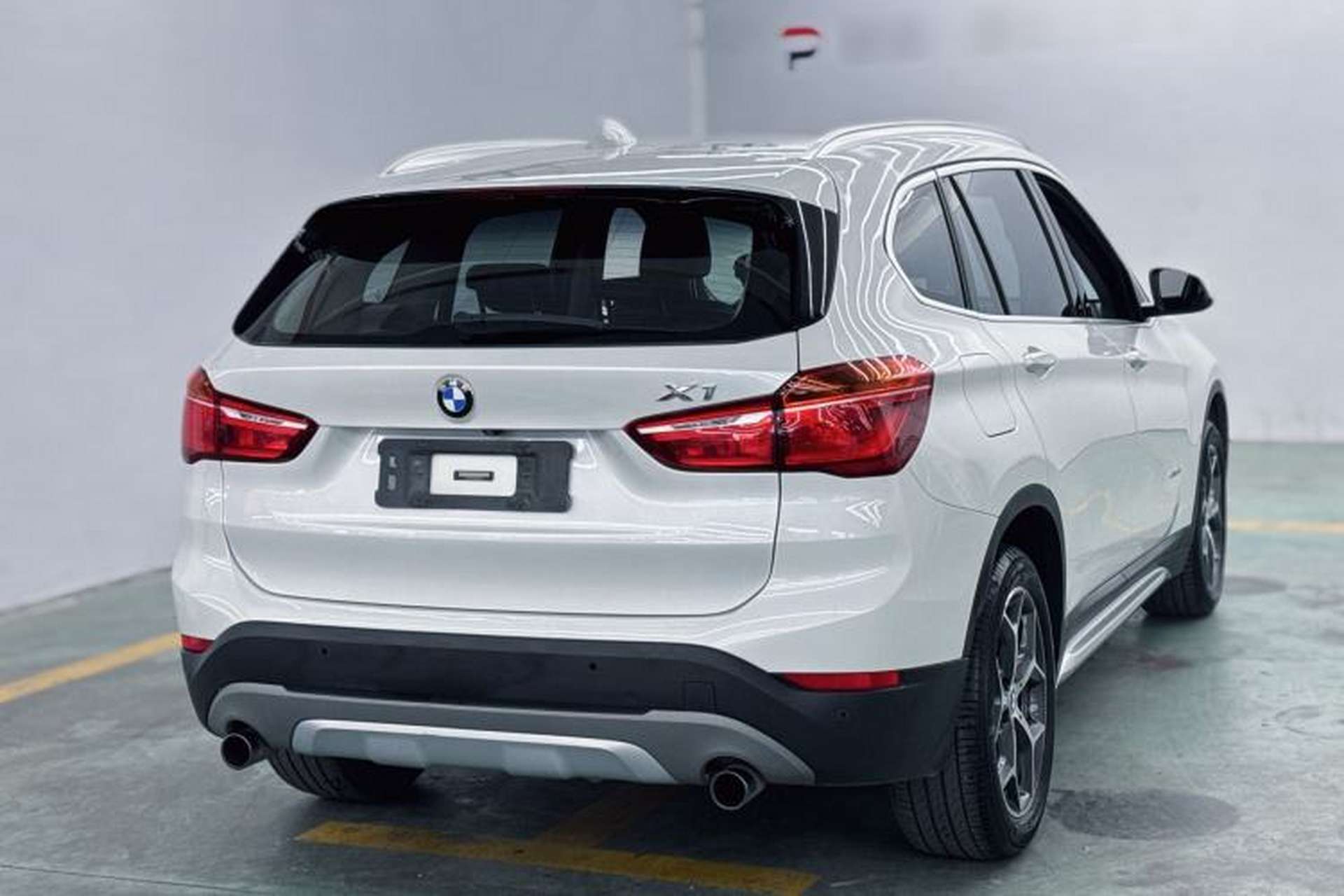 Used BMW X1 2016 sDrive20Li Luxury Model Exterior 6