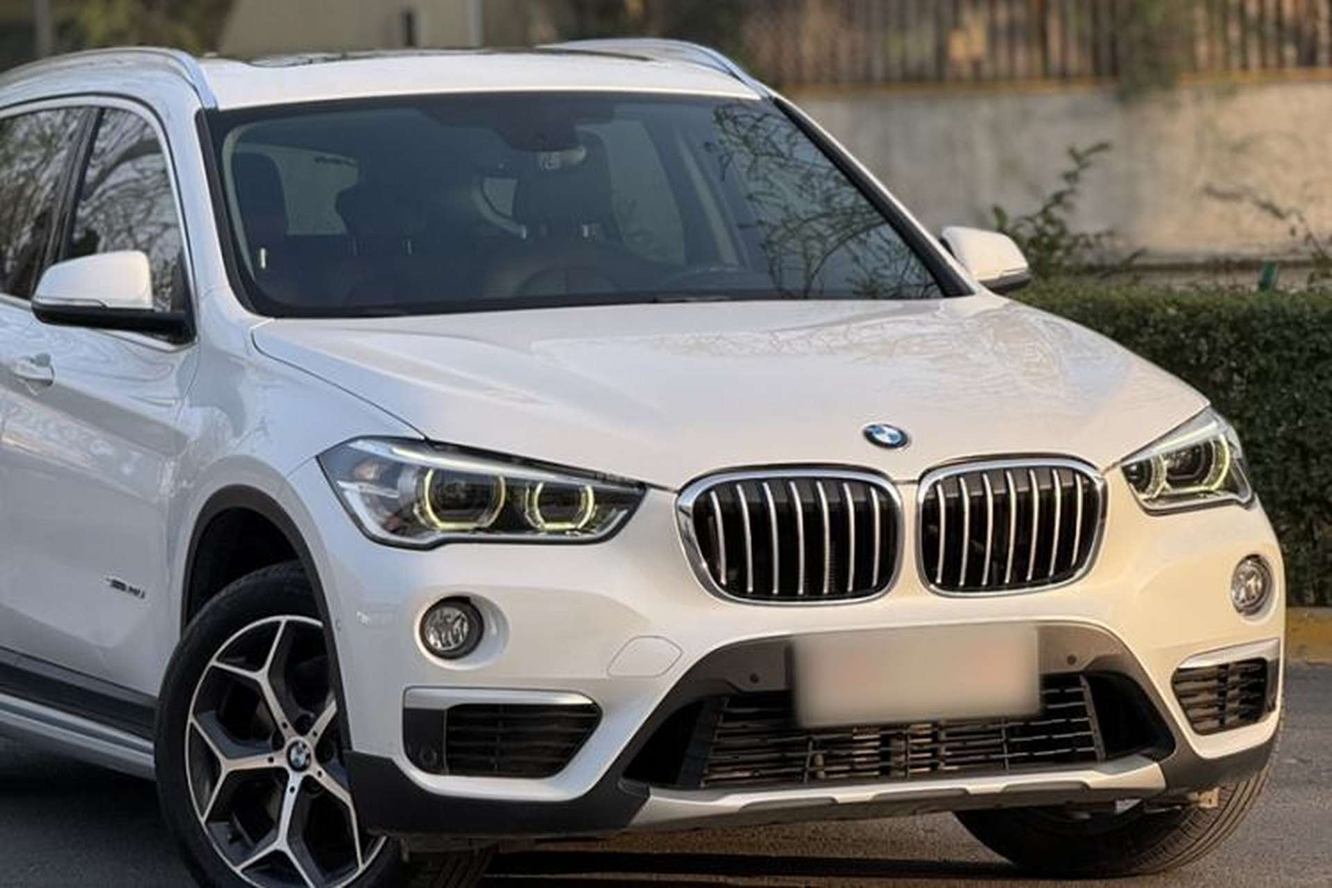 Used BMW X1 2016 sDrive20Li Luxury Model Exterior 7