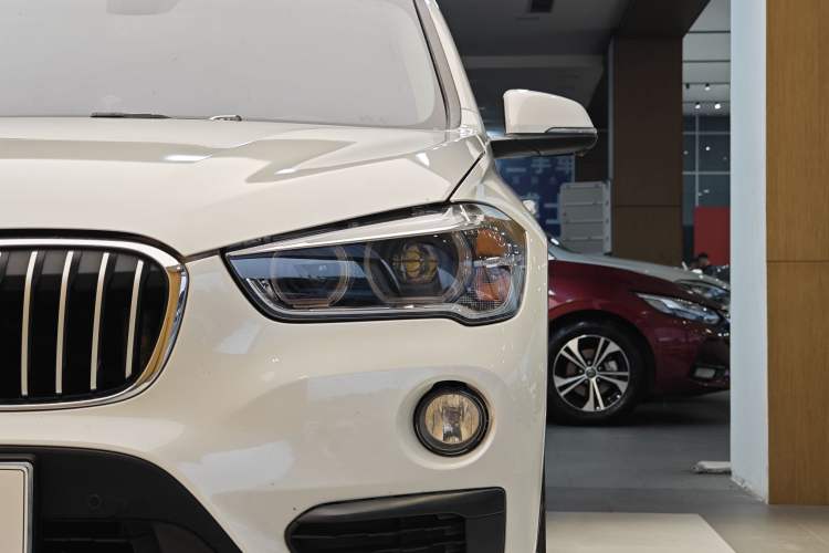 Used BMW X1 2016 sDrive18Li Premium Edition Exterior 9
