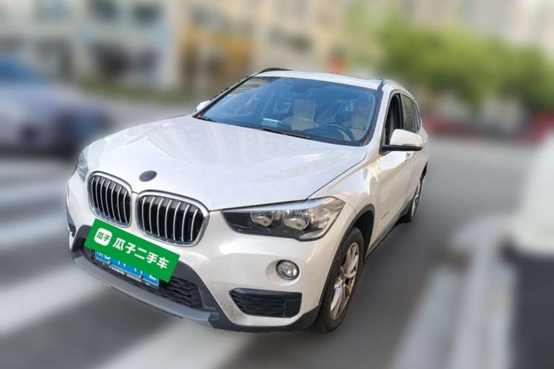 Used BMW X1 2016 sDrive18Li Fashion Model Front Left 45 Deg