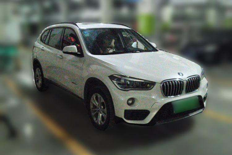 Used BMW X1 2016 sDrive18Li Premium Edition Front Right 45 Deg