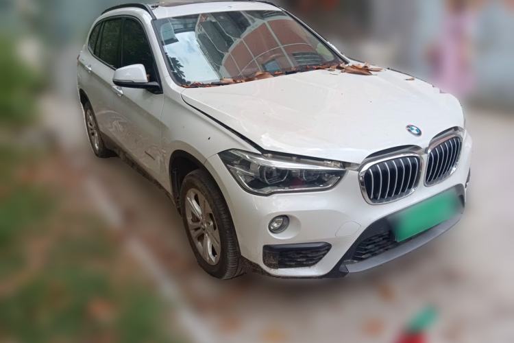 Used BMW X1 2016 sDrive18Li Premium Edition Front Right 45 Deg