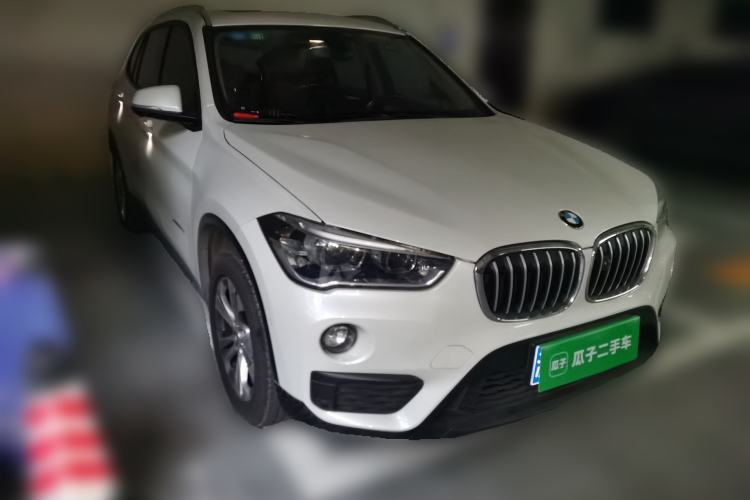 Used BMW X1 2016 sDrive18Li Premium Edition Front Right 45 Deg