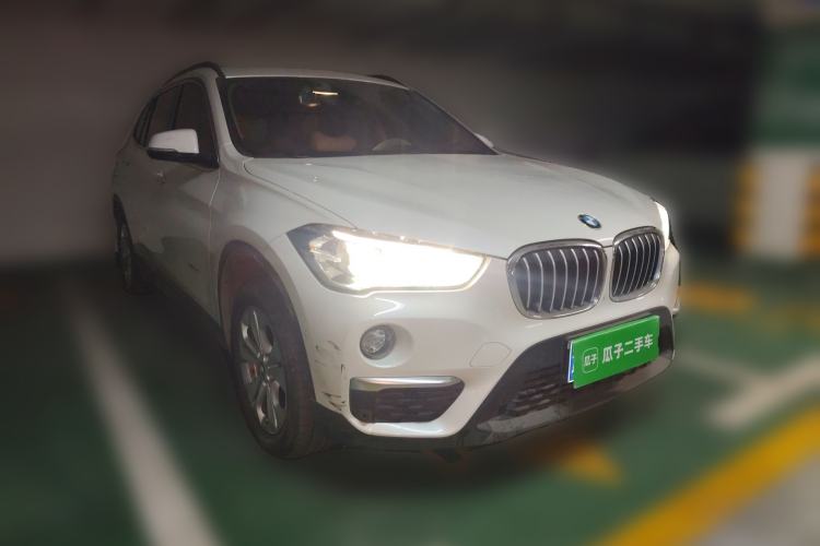 Used BMW X1 2016 sDrive18Li Premium Edition Front Right 45 Deg