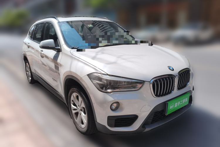 Used BMW X1 2016 sDrive18Li Premium Edition Front Right 45 Deg