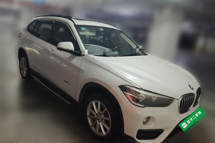 Used BMW X1 2016 sDrive18Li Fashion Model Front Right 45 Deg