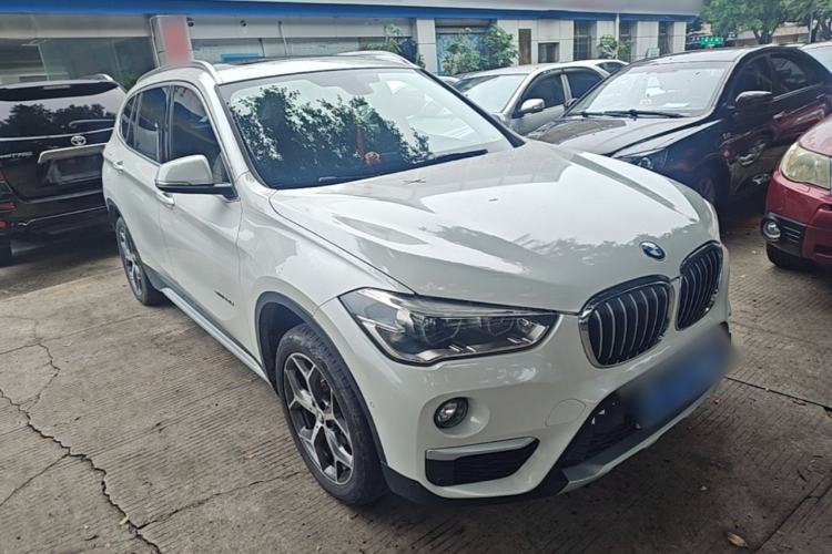 Used BMW X1 2016 sDrive20Li Luxury Model Front Right 45 Deg