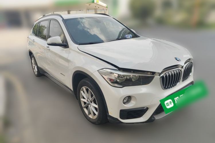 Used BMW X1 2016 sDrive18Li Fashion Model Front Right 45 Deg