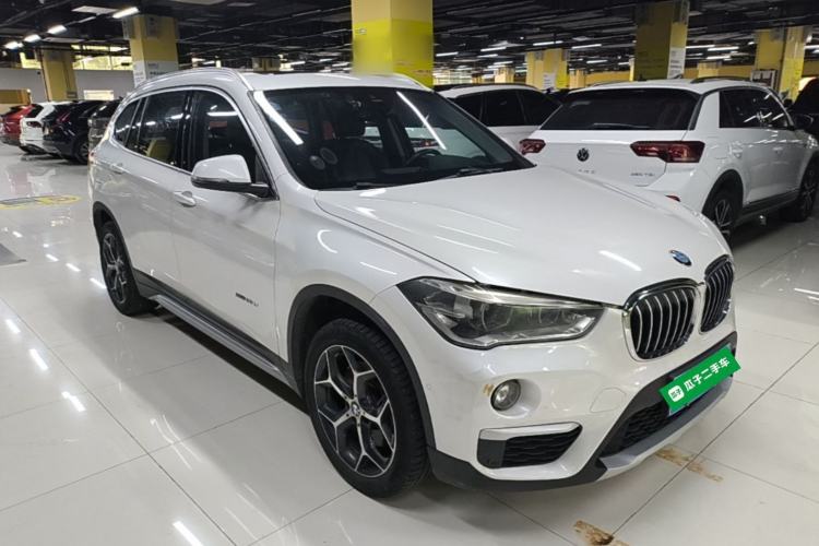 Used BMW X1 2016 xDrive20Li Luxury Model Front Right 45 Deg