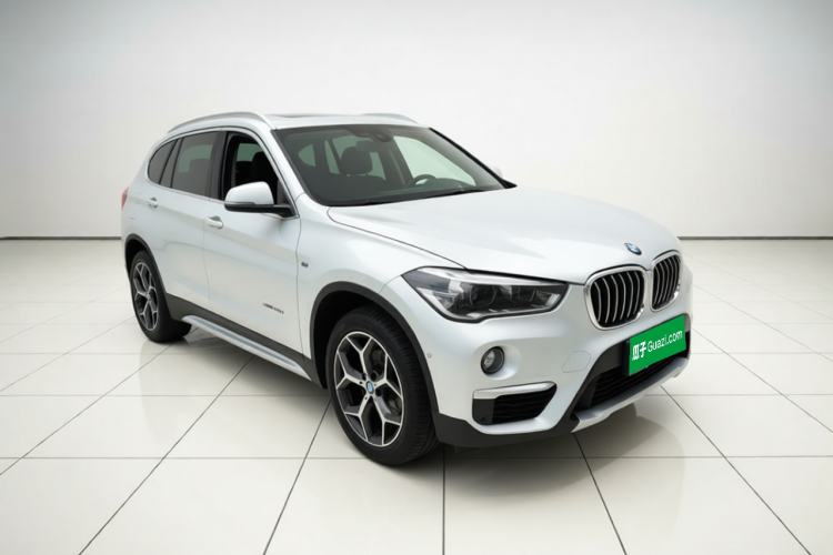 Used BMW X1 2016 sDrive20Li Luxury Model Front Right 45 Deg