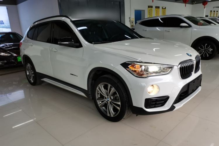 Used BMW X1 2016 sDrive20Li Luxury Model Front Right 45 Deg