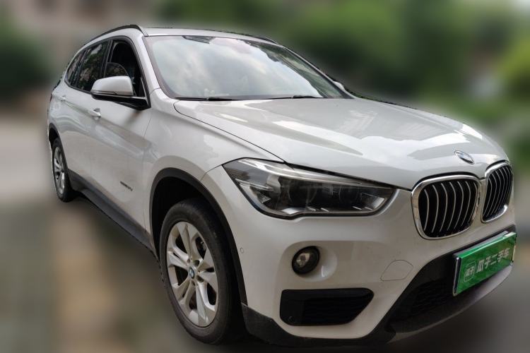 Used BMW X1 2016 sDrive18Li Premium Edition Front Right 45 Deg