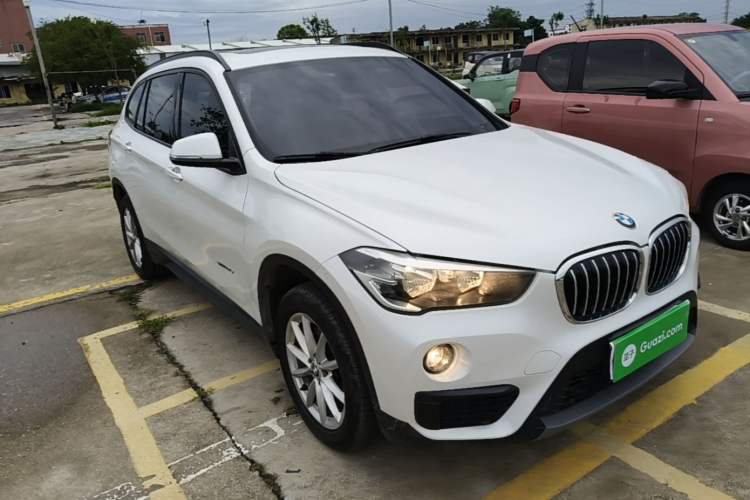 Used BMW X1 2016 sDrive18Li Fashion Model Front Right 45 Deg