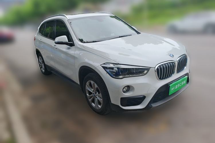 Used BMW X1 2016 sDrive18Li Premium Edition Front Right 45 Deg