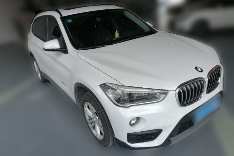 Used BMW X1 2016 sDrive18Li Premium Edition Front Right 45 Deg