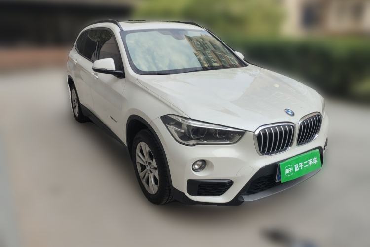 Used BMW X1 2016 sDrive18Li Premium Edition Front Right 45 Deg